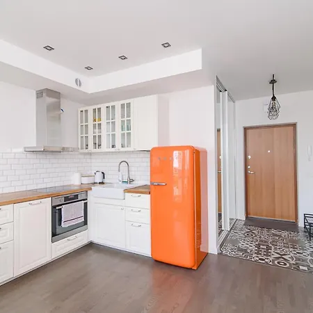 Apartment Lovely 1-bedroom Near Park In *