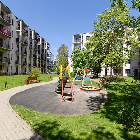 Lovely 1-bedroom Near Park In *